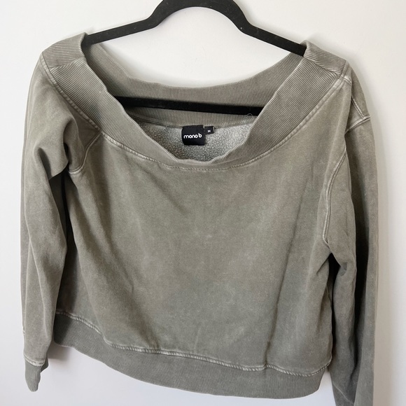 Mono B Gray Off Shoulder Faded Athleisure Sweatshirt Size Medium - Picture 7 of 10
